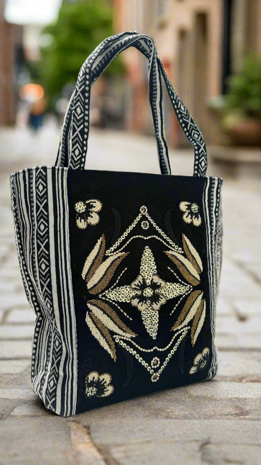 Arabian Tote